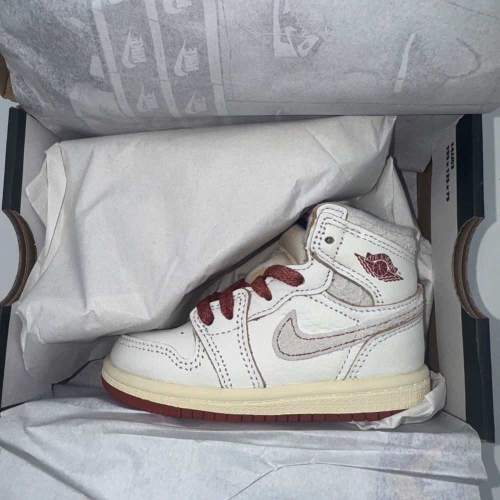 Jordan 1 Retro High OG Toddler Shoes Pale Ivory/Cinnabar New With Box Size 6c‎ - Picture 4 of 10